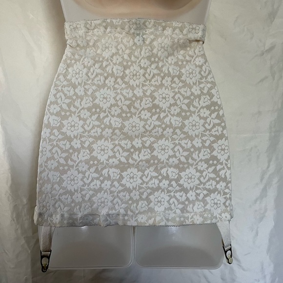 jcpenney Intimates & Sleepwear Vintage Jcpenney Ilgwu 5s 60s Garter